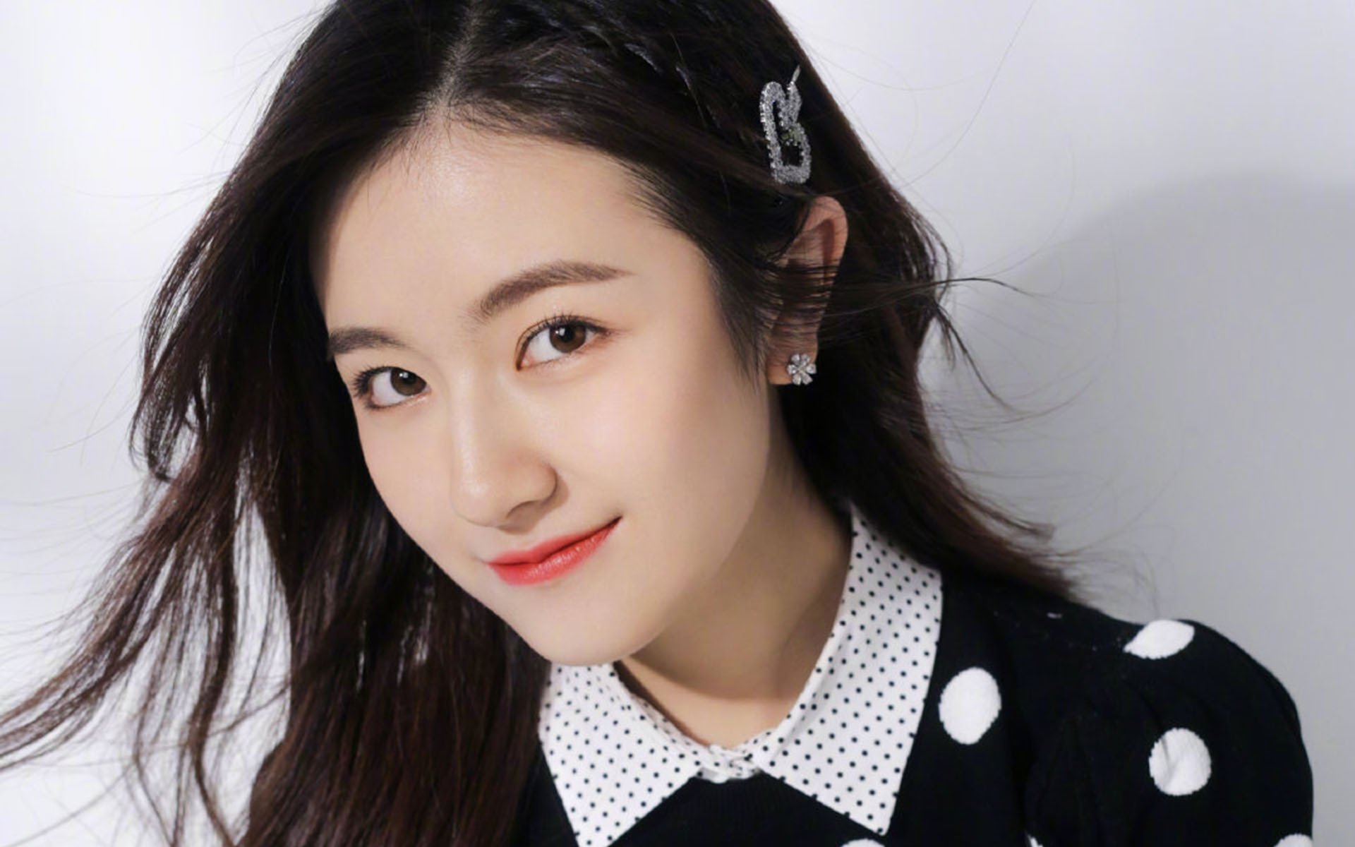 精准如瑞士钟表，伦纳德的稳定，是现代篮球最珍贵的反潮流