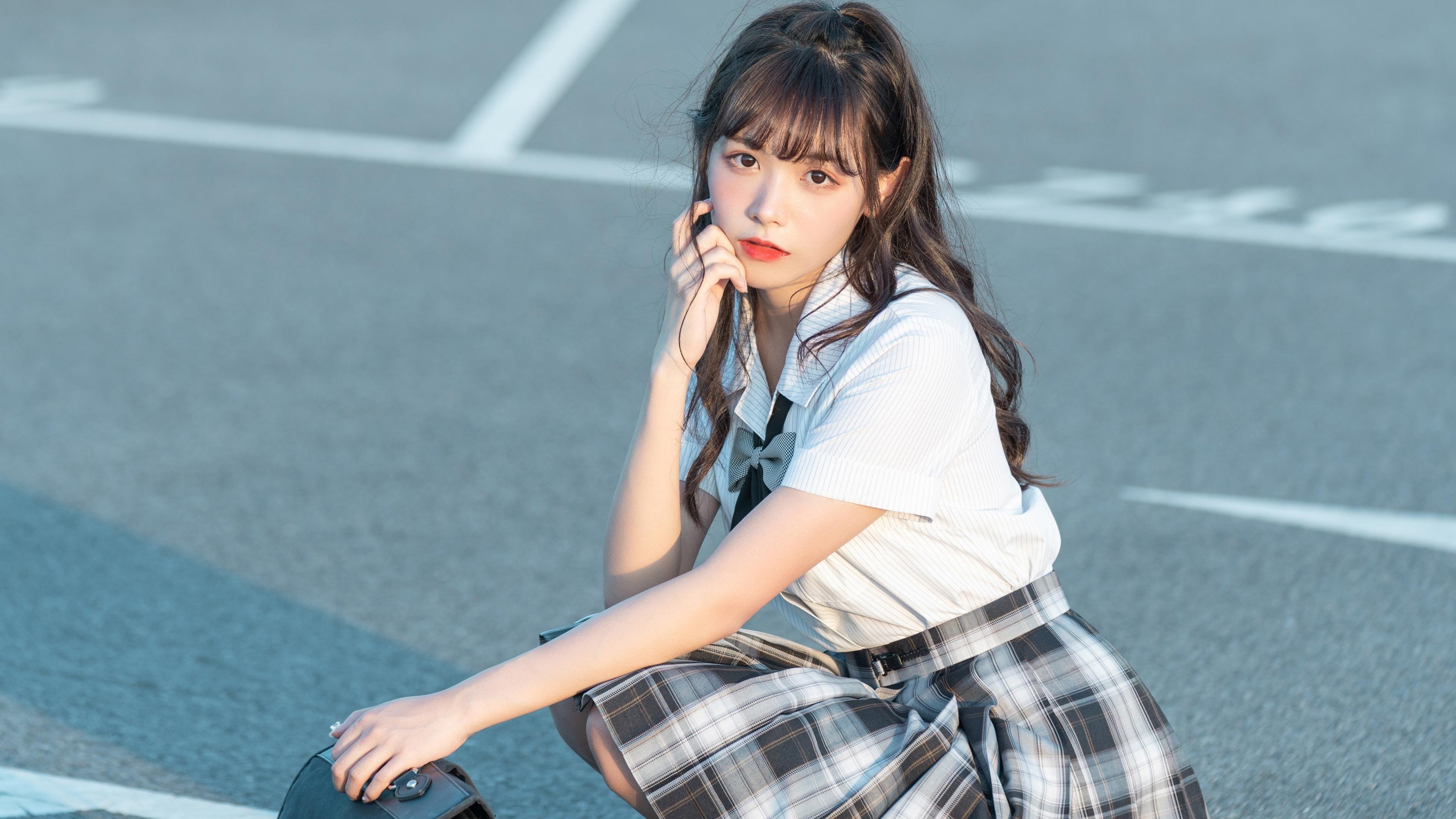 神兵天降！拜仁压哨绝杀西班牙，绝对巨星莱奥关键节点连斩锁胜局