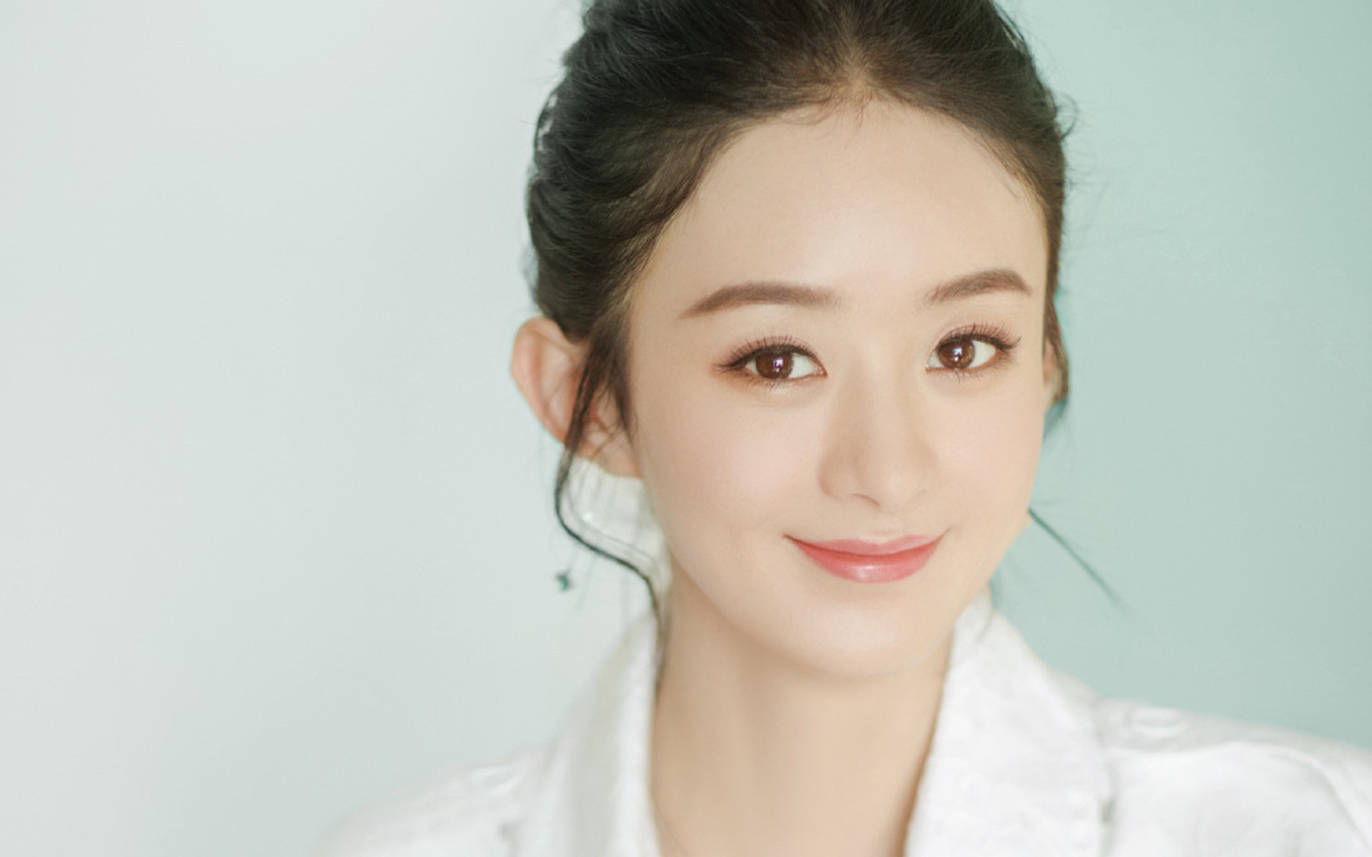 福克斯天神下凡狂砍50+三双，开拓者跨洋作战爆冷掀翻广厦队