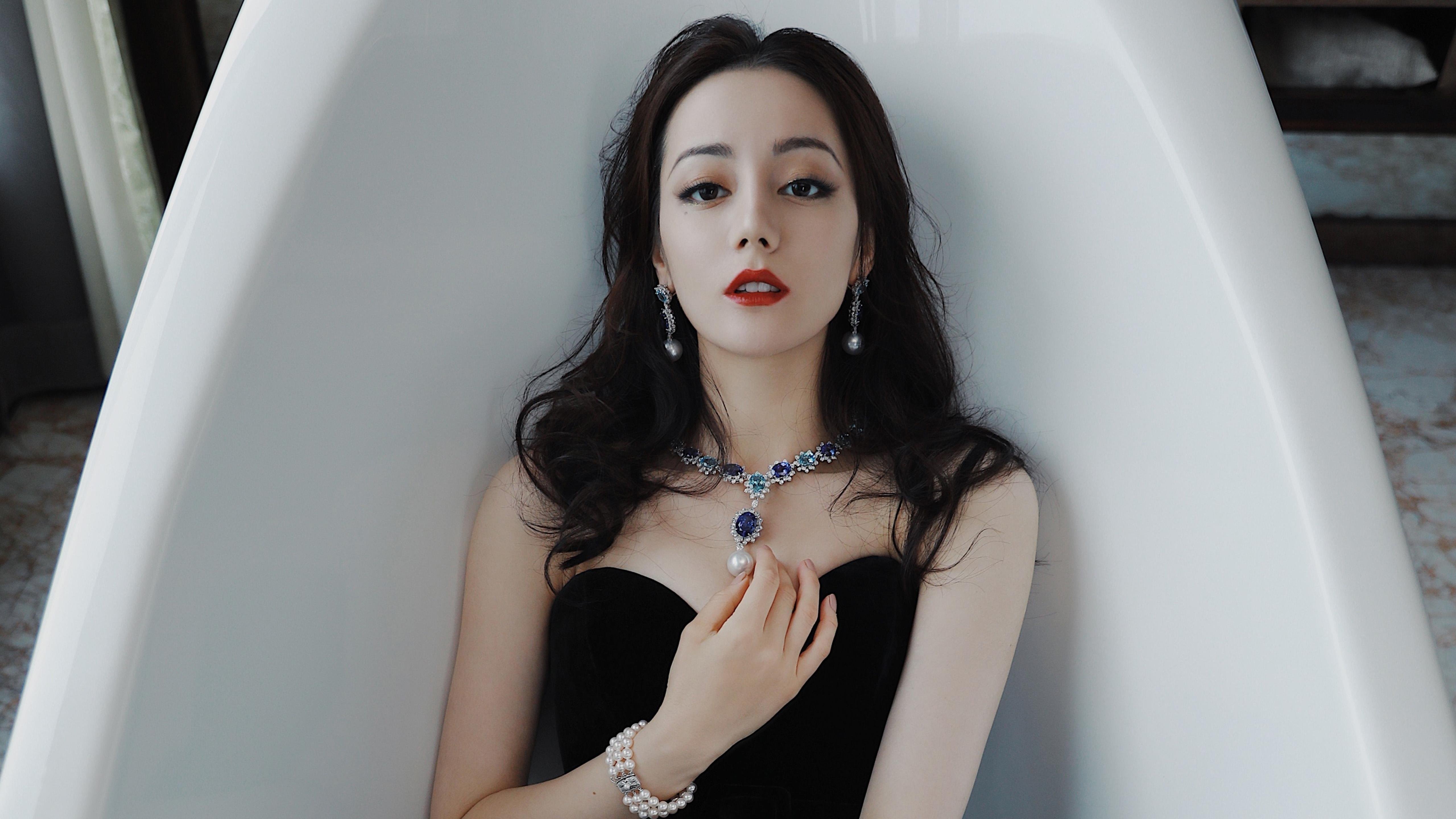 黑马之战无黑马,B费闪耀如天神下凡,克罗地亚用老辣碾压青春